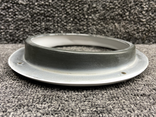 102-910057-12 Beechcraft G58 Landing Light Retainer RH