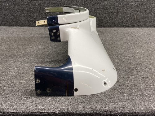58-910011-613 Beech G58 Cowling Nose Bug Assembly LH with Light Adapter