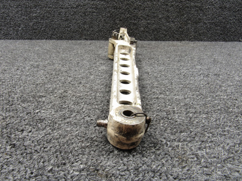 50-810039-2, 50-810040-2 Beechcraft Upper and Lower Drag Brace Arms