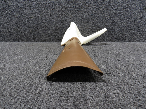 0711133-27 Cessna 172G Cabin Doorpost Shield LH