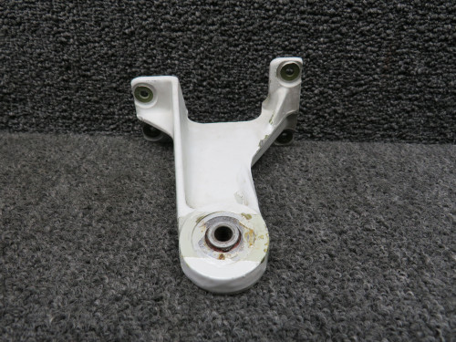 5024002-8 (Use: 5024002-14) Cessna 414 Aileron Hinge Inboard RH