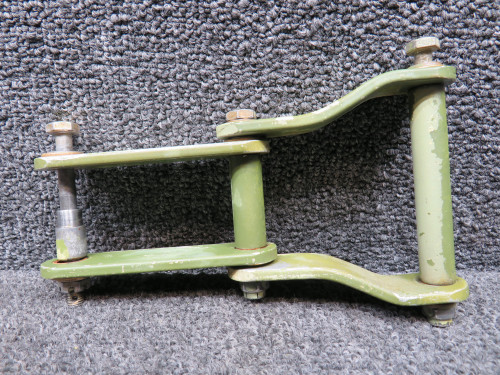 0862101-8, 0862101-12 Cessna 414 Scissor Link Outboard Flap, Outboard LH or RH