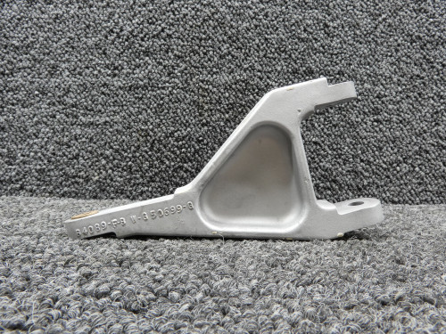 752-914 (Cast: W-G50699-G) Piper PA23-160 Landing Gear Scissor Link