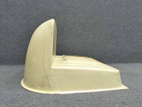 65626-000, 65664-000 Piper PA28-235 Rear Cabin Bulkhead and Door Assembly
