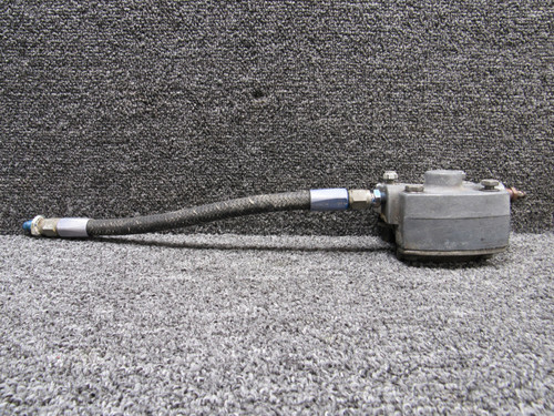 30-63 Cessna 150F Brake Caliper and Hose Assembly