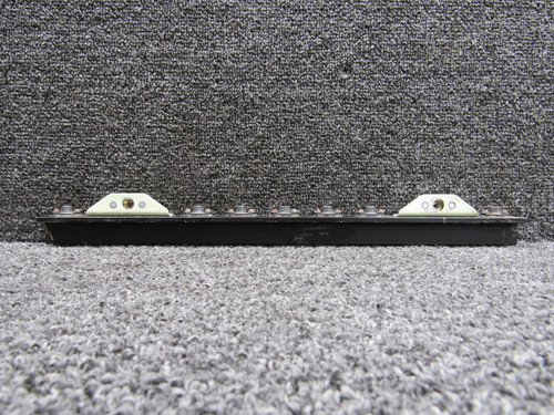 25FN159-17A Hawker HS-125-1B Front Window Clamping Strip Assembly