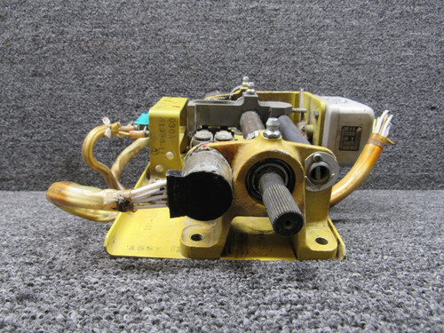010A-61285 Mitsubishi MU-2B Flap Stopper Assembly