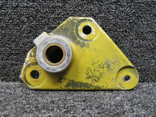 2311580-7 (Use: 2311580-9) Learjet 24B Nose Gear Bearing Assembly RH