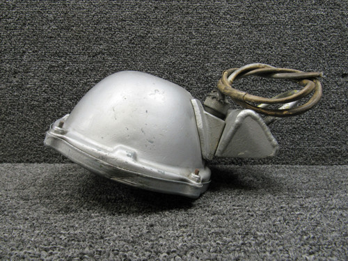 D-7585-4580 (Use: D-7585-18) LearJet 35A Landing Gear Taxi Light Assembly LH