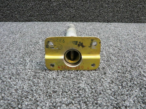 43286-002 Piper PA31-T Shaft Assembly Main Gear Brace Pivot w/ Fitting