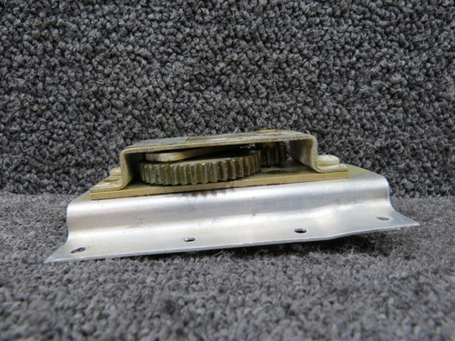 1M2-3, 5015083-2 Airborne Fuel Selector Assembly with Bracket LH