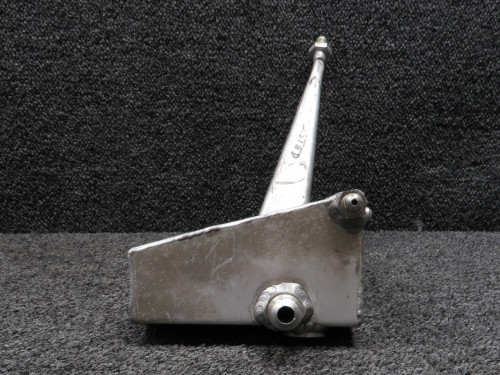 1216407-12 (Use: 1216407-42) Cessna 210G Fuel Reservoir RH