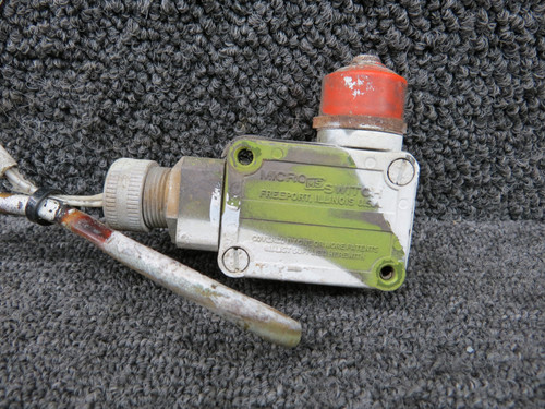 2VB1 Micro Switch Nose Landing Gear Switch Assembly