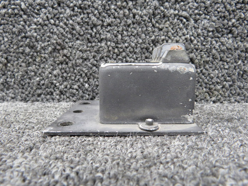 9910068-2 Cessna 414 EM-230 Overvoltage Rely (28V, 5A)