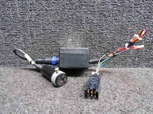 12227-34 CAV Aerospace Gauge Interface Box with De-Ice Quantity Indicator (28V)