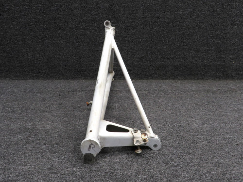 35-815251-3 Beechcraft 58 Main Landing Gear Brace Assembly