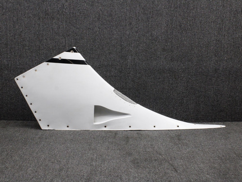 78611-000 Piper PA-34-200T Aft Dorsal Fin Fairing (Striped) (Cracked)