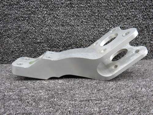 29154-001 Cirrus SR20 Main Landing Gear Axle Fitting with 8130-3 and PAI-PT-1