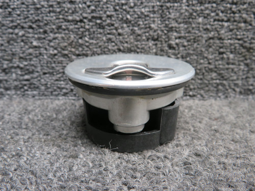 CA-AA-005 Cessna LC41-550FG Newton Locking Fuel Cap (No Key)