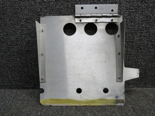 LA71803010 (Use: 2850104-5) Cessna LC41-550FG Winterization Oil Cooler Door Assy
