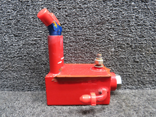 LA53324100 (Alt: LB53324100) Cessna LC41-550FG Brake Fluid Reservoir