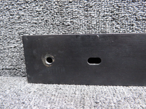 LA53252400 (Use: 2819117-1) Cessna LC41-550FG Cross Bar Rear Seat