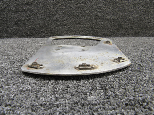 0441187-1 Cessna 150F Main Gear Wheel Pant Plate LH