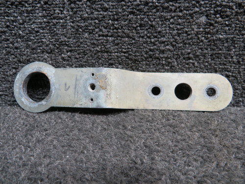 LA71322001 (Use: 2842102-7) Cessna LC41-550FG Towbar Ear (Bent Style)