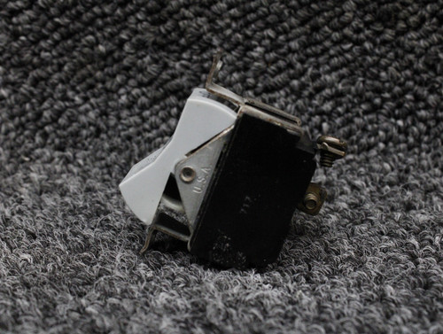 99377-008 Piper PA-34-200T Cutler-Hammer Magneto Rocker Switch LH