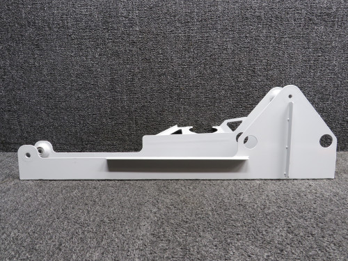LA57263013-14 Cessna LC41-550FG Center Bell Crank Flap Bracket (GIFD)