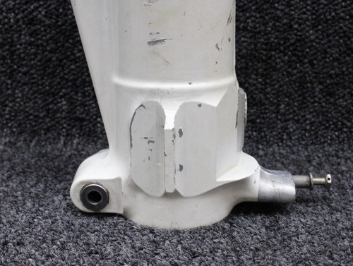 67926-032 (Alt: 67926-042) Piper PA-34-200T Main Gear Trunnion LH