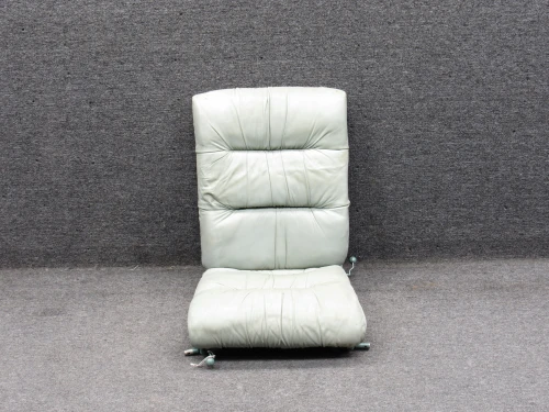95-534017-1 Beechcraft 35J Bonanza Front Seat LH