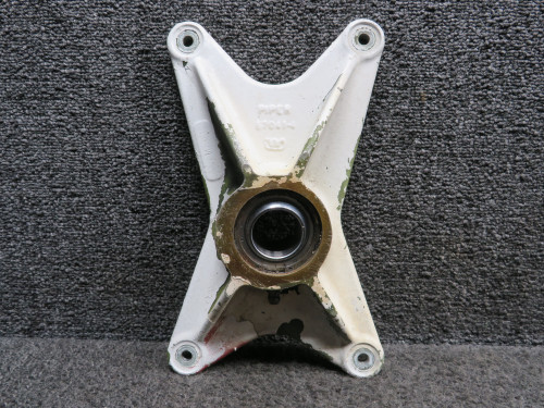 67040-013 (Cast: 67041-4) Piper PA-34-200T Main Gear Forward Trunnion Fitting RH