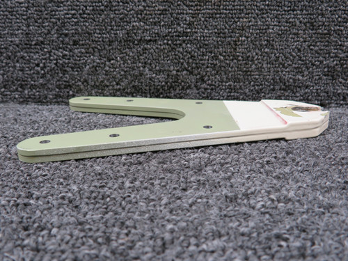 6622093-5 (Use: 6622093-9) Cessna 560XL (XLS+) Inboard Hinge Bearing Plate Assy