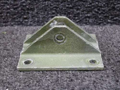 63563-002 (Use: 63563-802) Piper PA-34-200T Stabilator Hinge Fitting