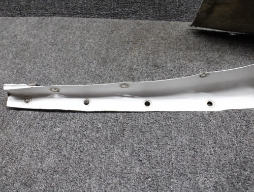 37335-001 Piper PA-34-200T Inboard Nacelle Fairing RH (Cracked)