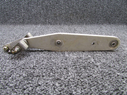 0760675-6 Cessna TR182 Bellcrank Elevator Aft