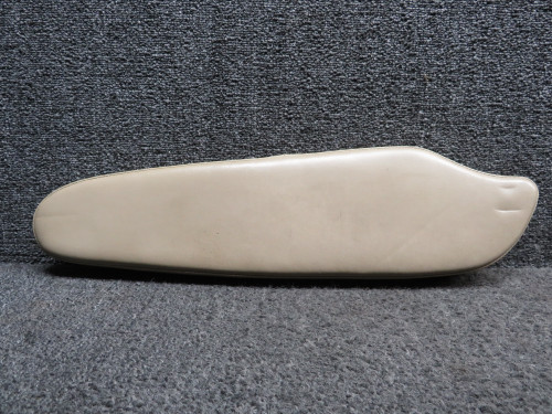 LA53254133 (Use: 2811101-17) Cessna LC41-550FG Cabin Door Armrest LH