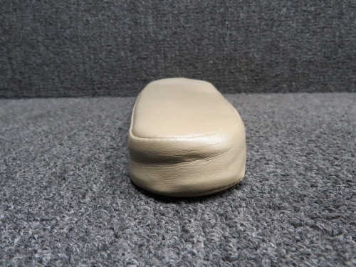 LA53254134 (Use: 2811101-22) Cessna LC41-550FG Cabin Door Armrest RH