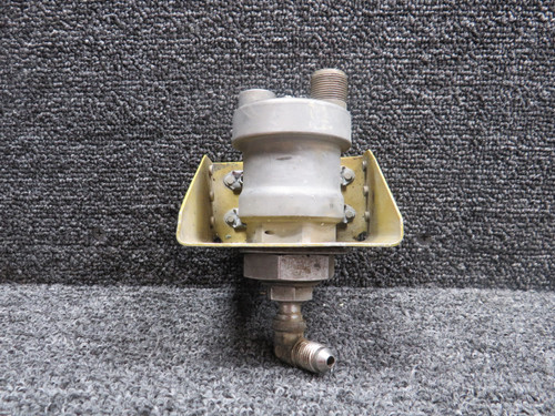 318-00050 Thomas A. Edison Industries Oil Pressure Transmitter