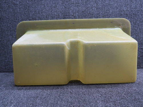 LC53241031-1 (Use: 2811200-13) Cessna LC41-550FG 28 Volt Battery Box Assembly