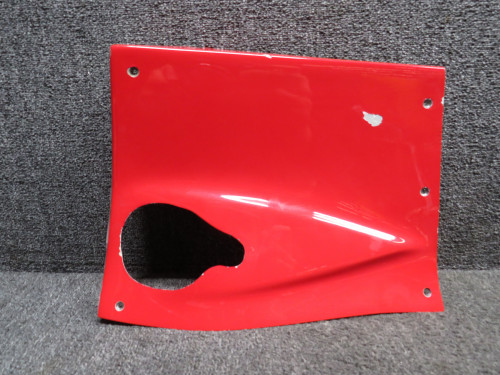 LA53322101 (Use: 2841104-13) Cessna LC41-550FG Leg to Fuselage Fairing LH
