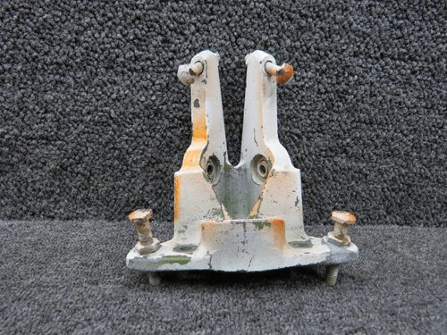 35-600002 Beechcraft J35 Elevator Support Assembly