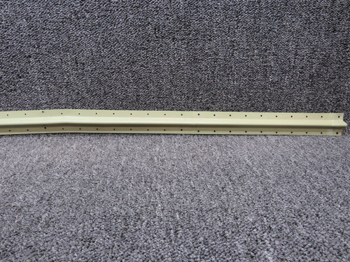 0711688-11 Cessna 182T Stiffener Belly Skin LH