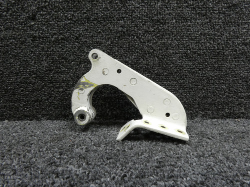 35-815266-2 Beechcraft 55D Main Landing Gear Door Hinge RH