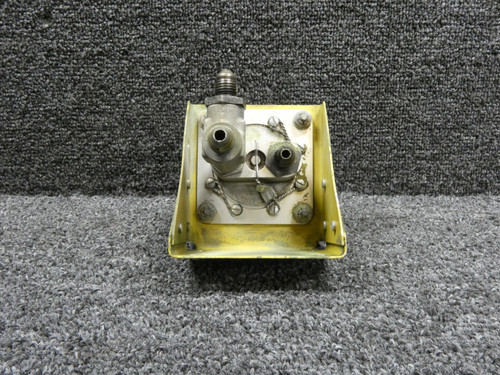2455103-4 Learjet 24B Differential Pressure Switch with Mount