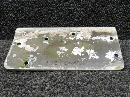 0513395-2 (Use: 0713194-2) Cessna 172 Refueling Step RH