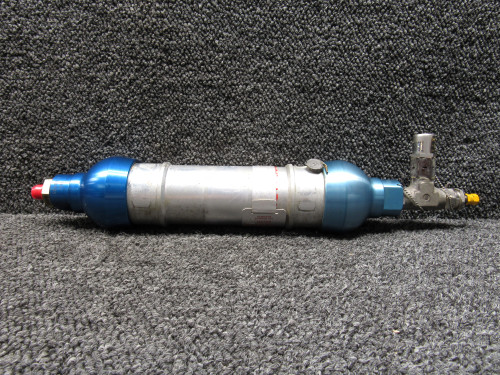 60000-1, 18040100 Teledyne Cylinder Accumulator with Pressure Gauge Assembly