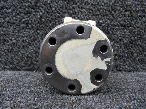 35-825092 Beechcraft J35 Nose Gear Barrel Cap