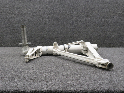 35-815196-605 Beechcraft 33A Main Landing Gear LH